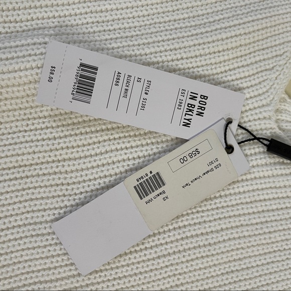 525 America Skater Vneck Ribbed Knit Tank Top in White Size XS NWT - Picture 6 of 8